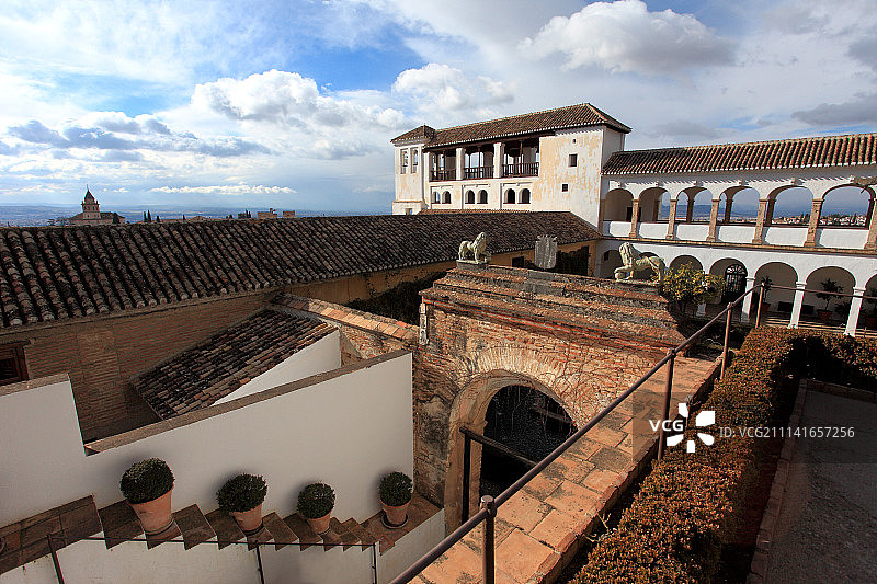 西班牙 摩尔人风格的阿尔汗布拉宫图片素材