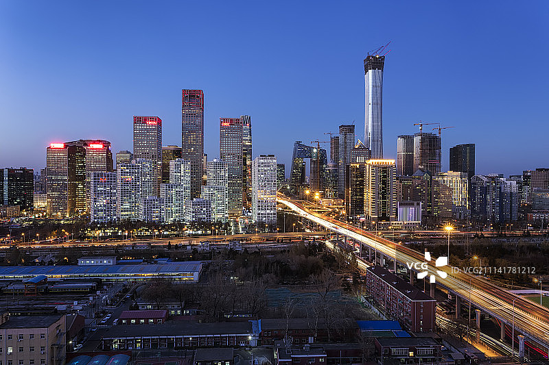 北京国贸CBD建筑群夜景图片素材