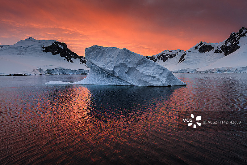 日落时分的冰山 - 4306图片素材