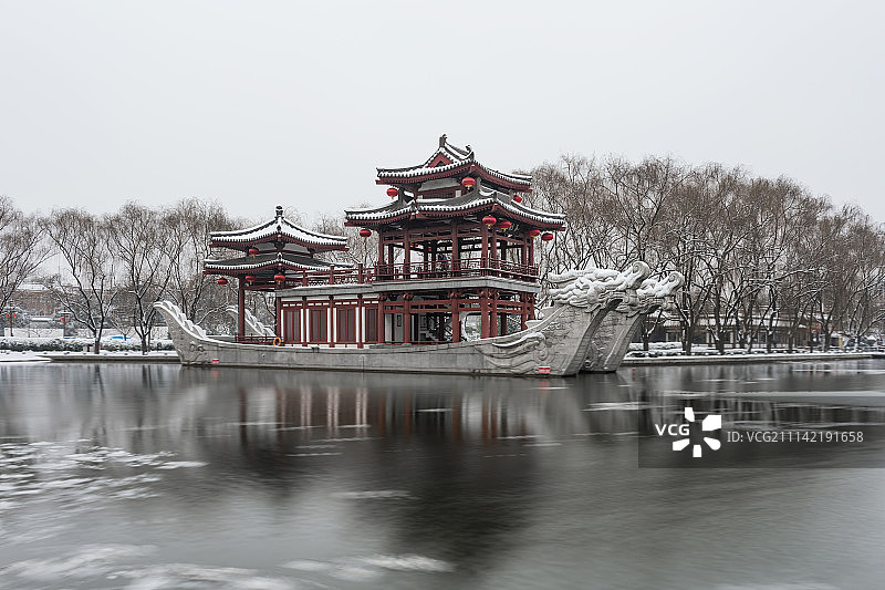 大唐芙蓉园雪景图片素材