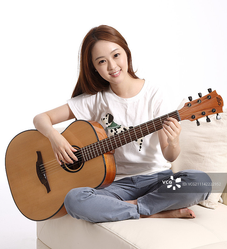 室内，一个人，长发，女人图片素材