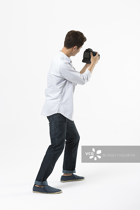 摄影中的男子背影图片素材