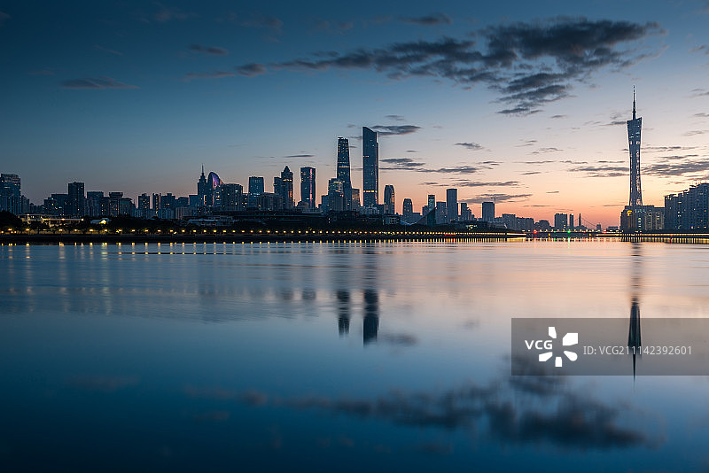 广州日出图片素材