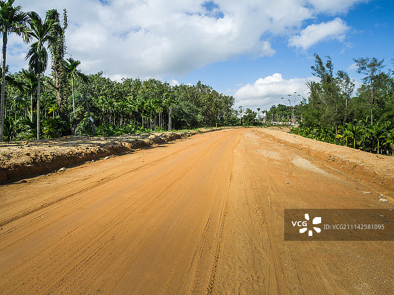 公路工程软土路基汽车广告背景图图片素材