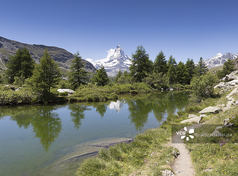 采尔马特-格林德吉湖图片素材