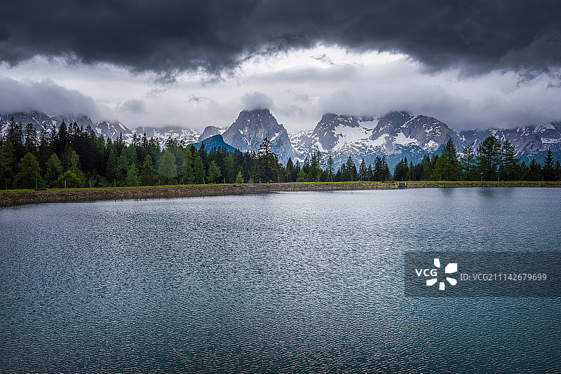 大自然的力量图片素材