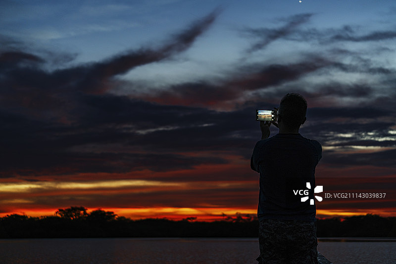 手机拍亚马逊图片素材