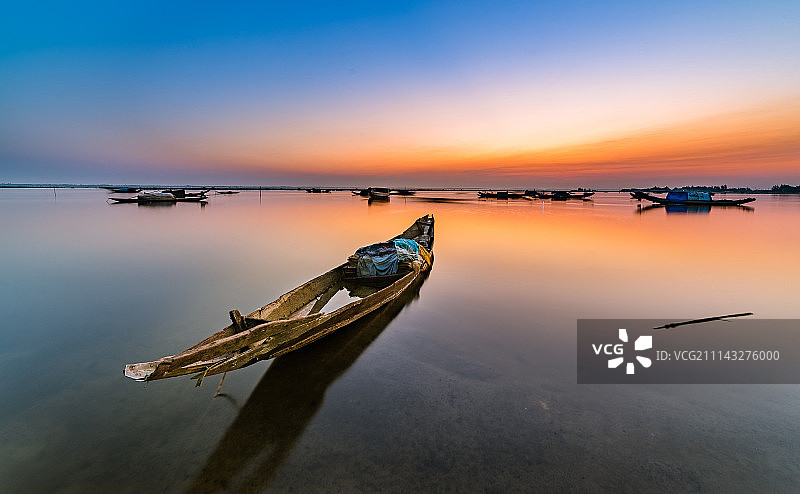 寂静的日出图片素材