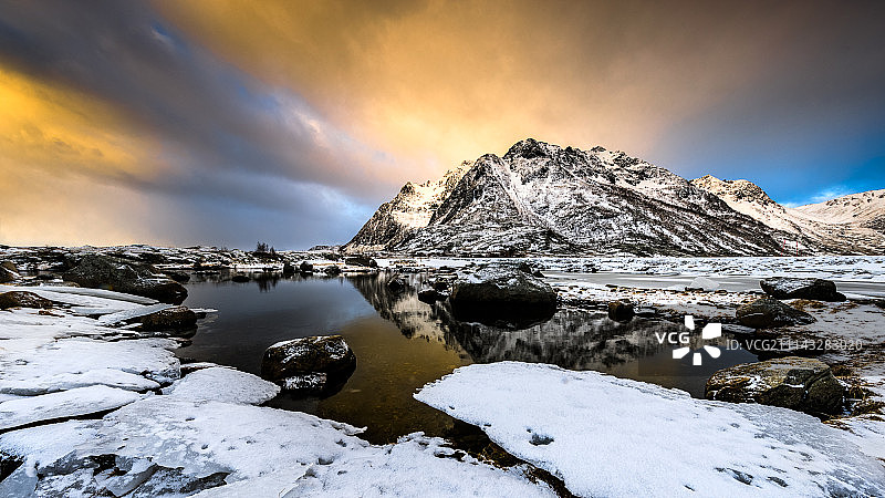 罗弗敦卡特峡湾 - 46330图片素材