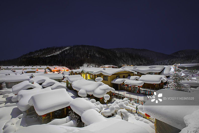 雪乡之夜图片素材