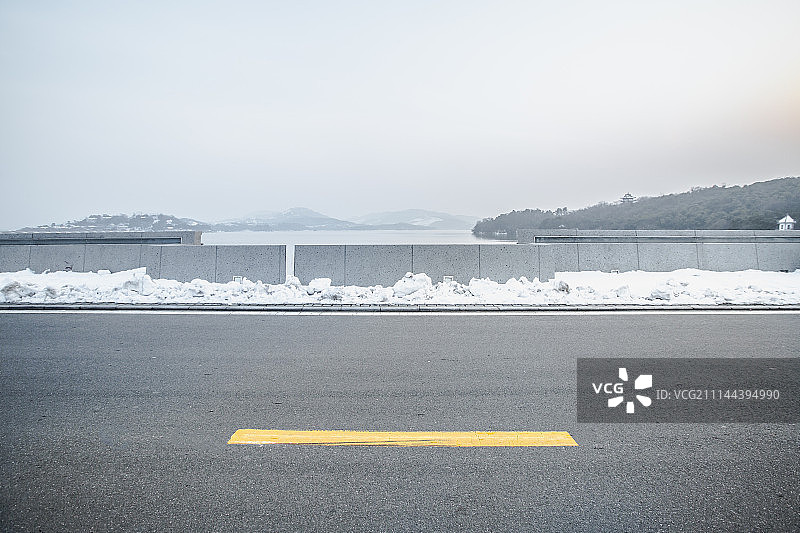 天目湖路面图片素材