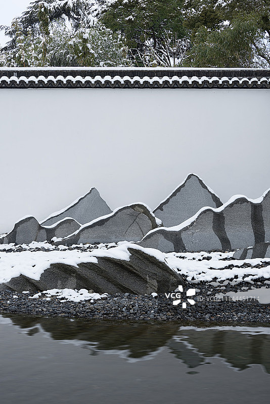 冬季苏州博物馆禅味雪景图片素材