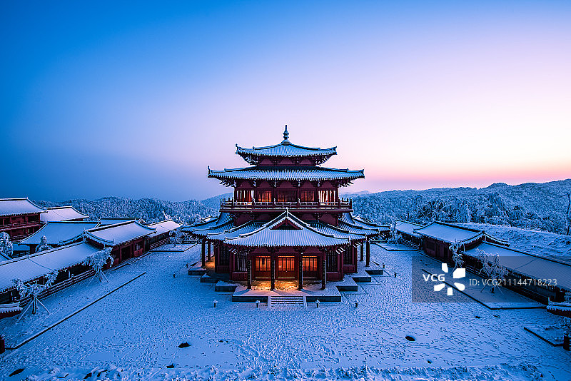 雪中寺图片素材
