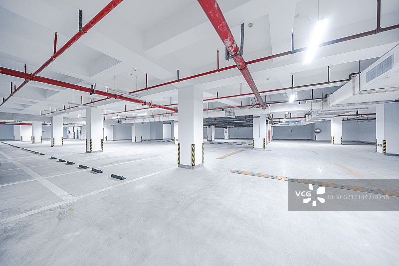 地下停车库图片素材