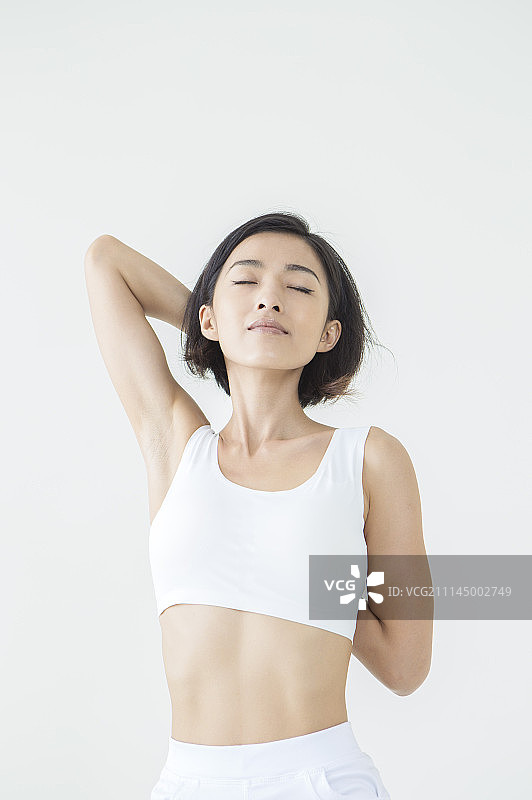 女性,瑜伽,手放背部图片素材