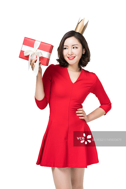 头戴皇冠的红衣女子图片素材