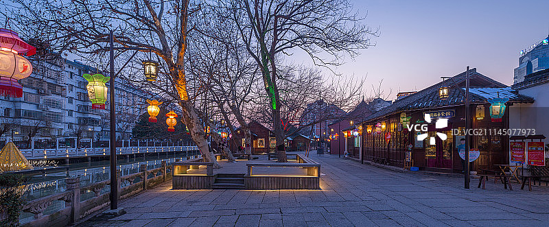 夜晚的古镇古巷图片素材