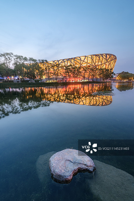 鸟巢美丽夜景图片素材