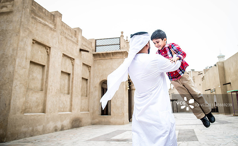 阿拉伯家庭图片素材