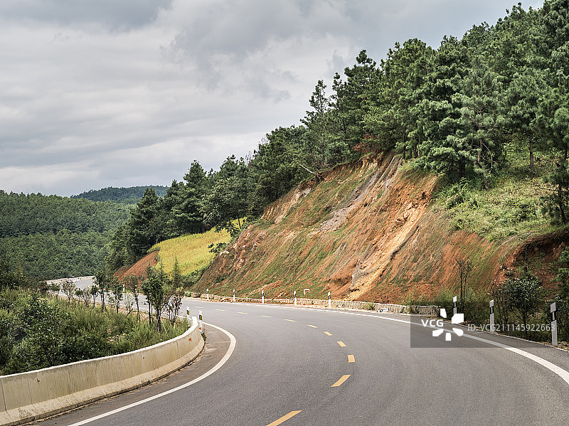 盘山公路图片素材