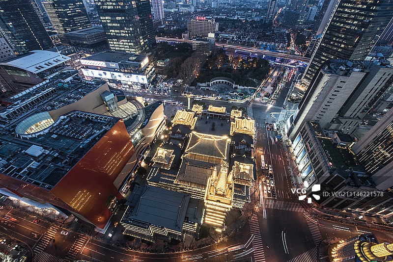 金碧辉煌静安寺图片素材