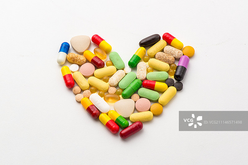 心型药片图片素材