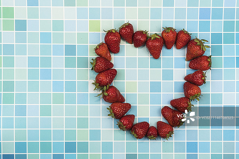 新鲜的草莓图片素材