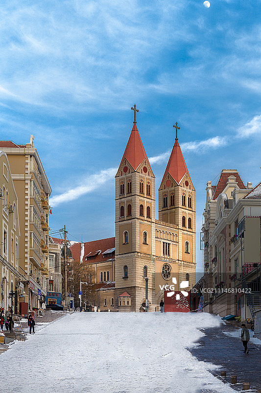 雪后教堂图片素材