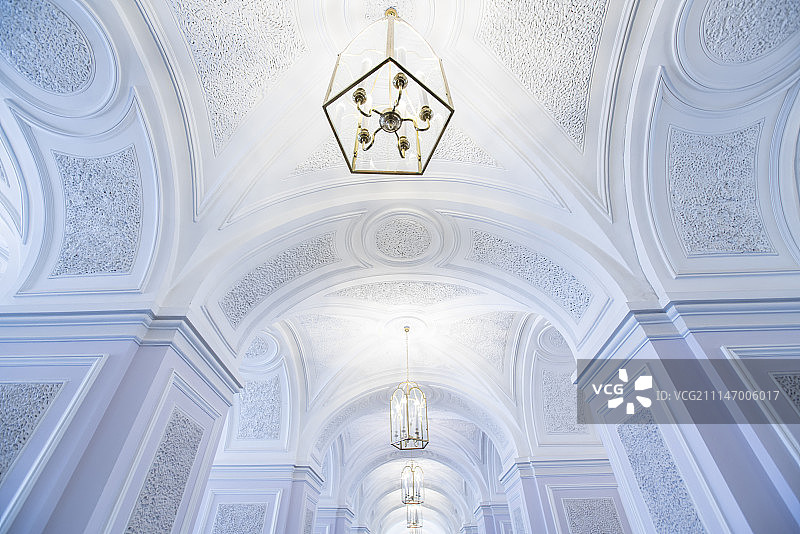 拱顶与吊灯图片素材