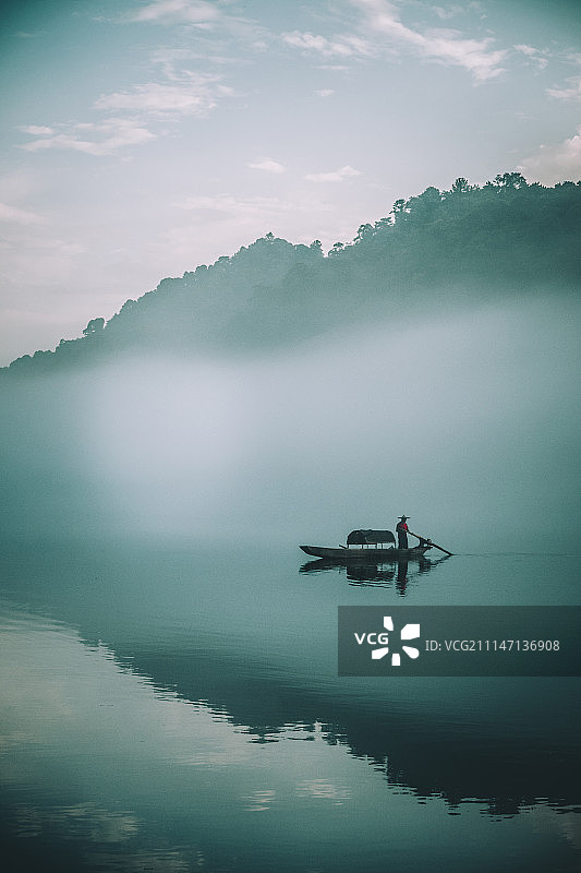 迷雾东江图片素材