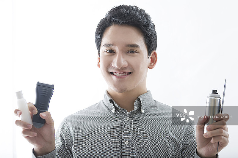 青年男士美容美发肖像图片素材