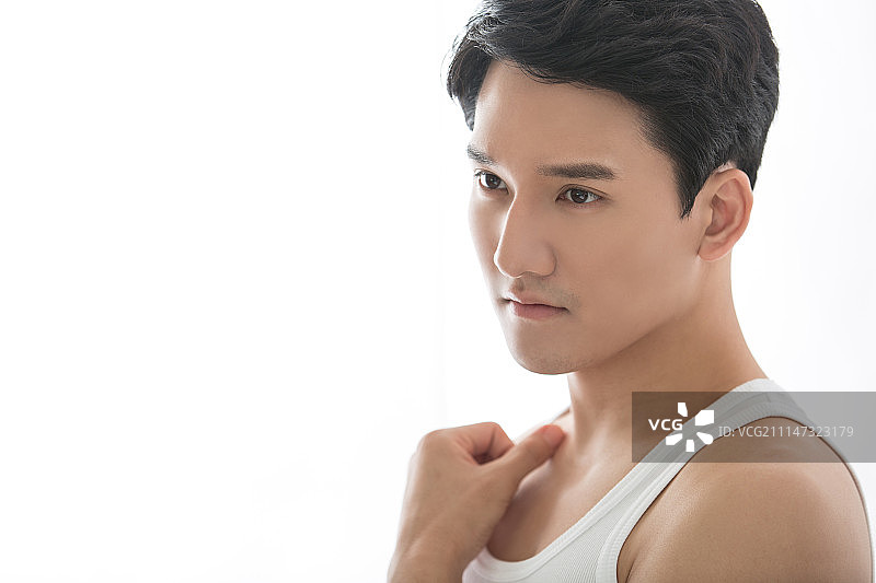 青年男士肖像图片素材