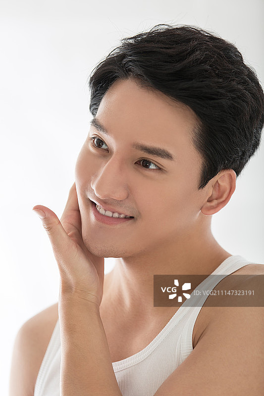 青年男士美容肖像图片素材
