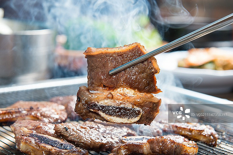 烤牛肉肋排图片素材