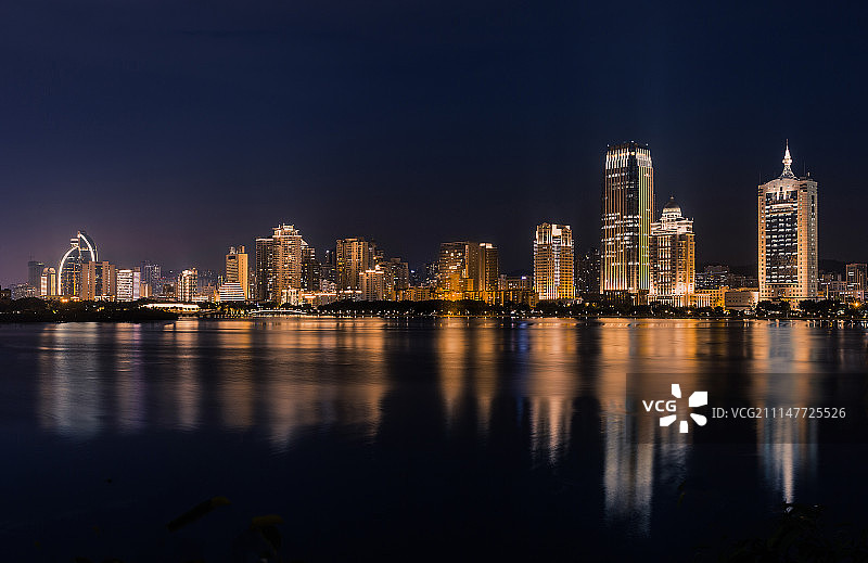 黑金湖滨南图片素材