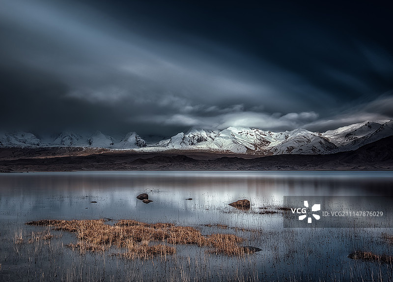 南疆风景-公格尔九别图片素材