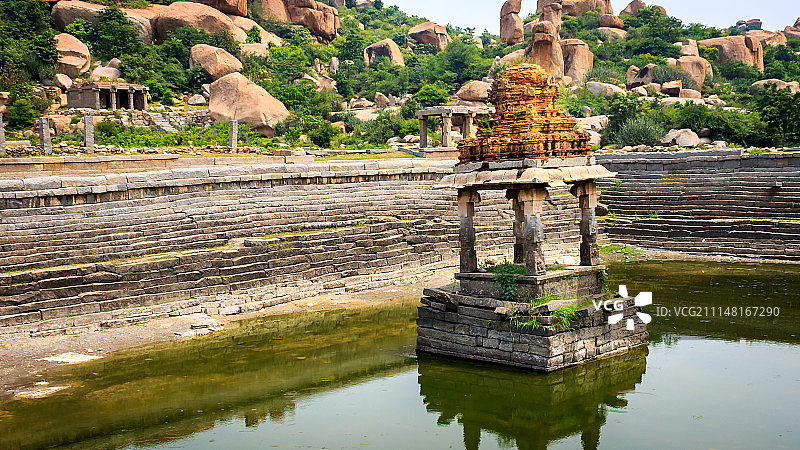 亨比的洛卡帕瓦尼水池图片素材