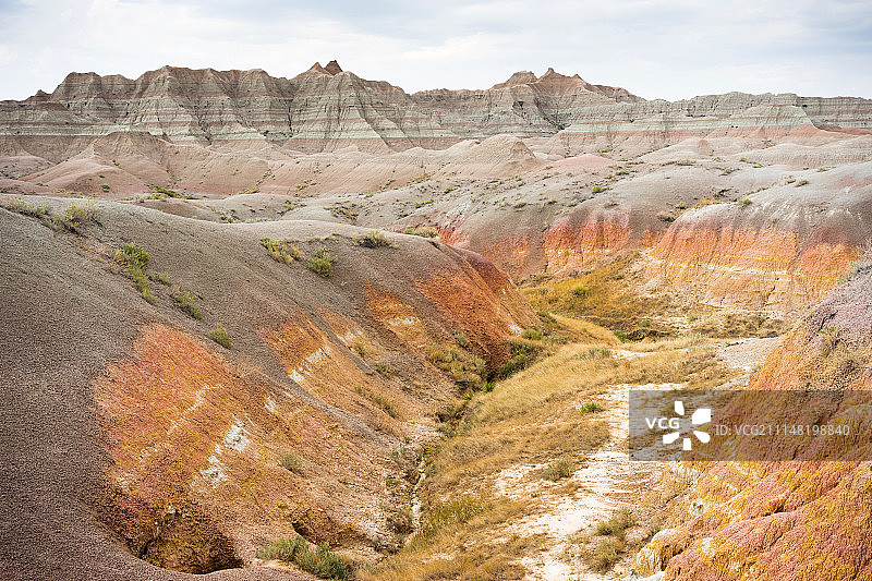 南达科他州恶地国家公园的地质岩层图片素材