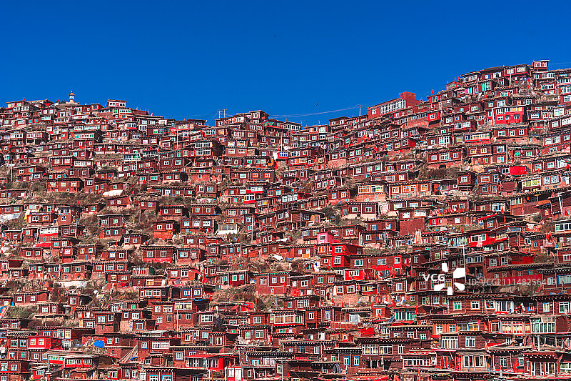 色达 喇荣寺 红色房子 佛教胜地图片素材