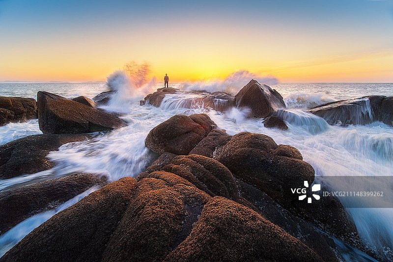 惊涛骇浪图片素材