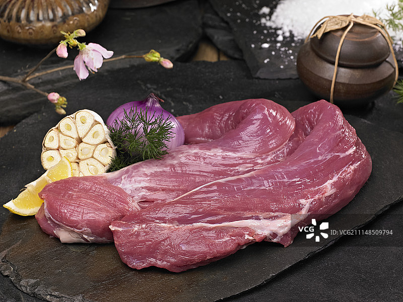 生猪里脊肉图片素材