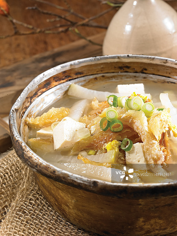 韩式冻干鳕鱼豆芽汤图片素材