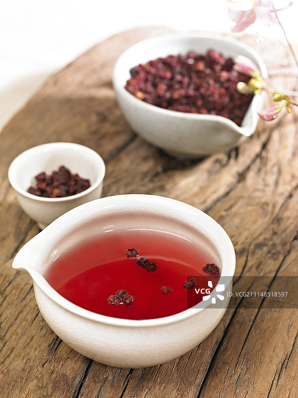五味子茶饮图片素材