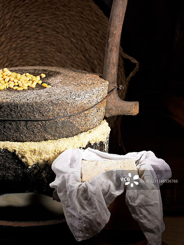 研磨，磨石，豆，韩国料理图片素材