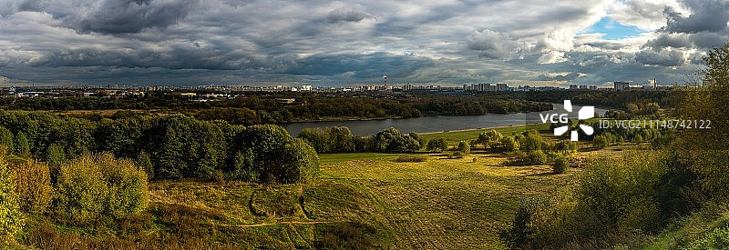 莫斯科河上的风图片素材