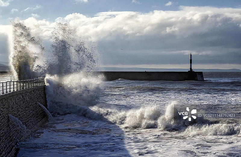 英国威尔士阿伯里斯特威斯涨潮图片素材