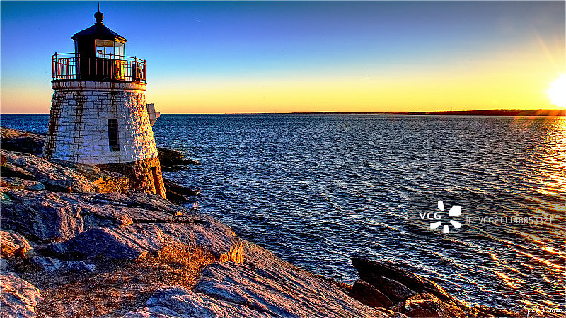 城堡山灯塔图片素材