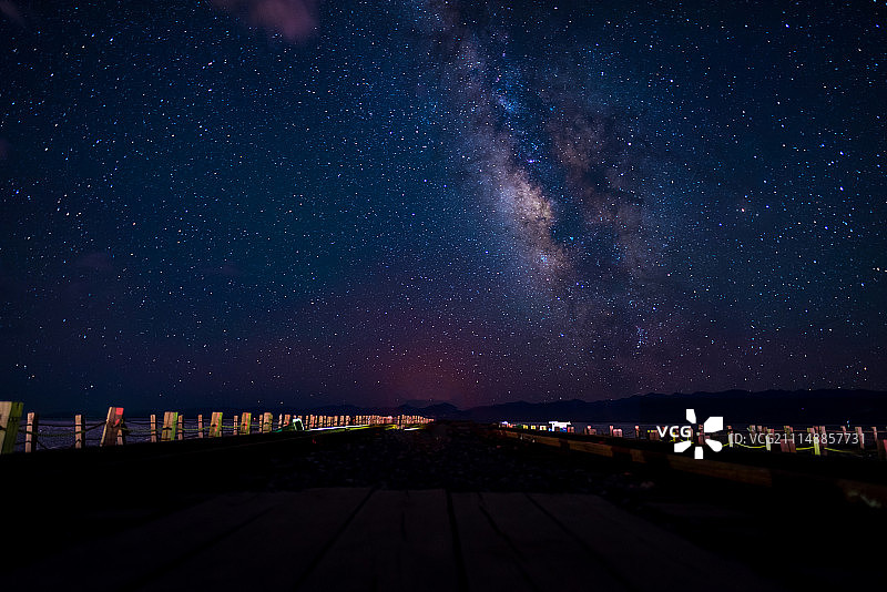 茶卡盐湖星空图片素材