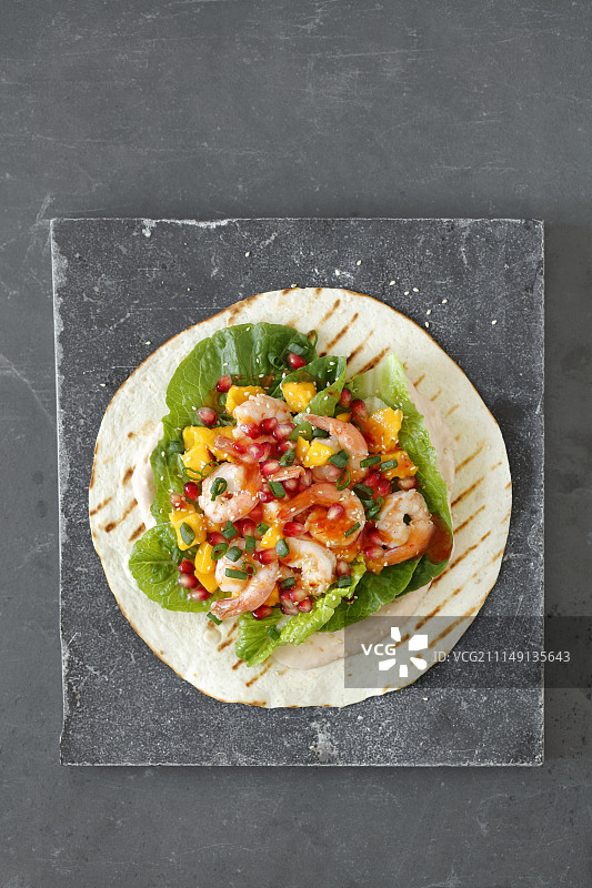 鲜虾芒果墨西哥卷饼图片素材