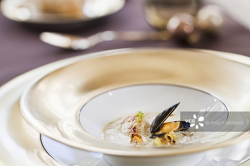 圣诞藏红花酱贻贝图片素材